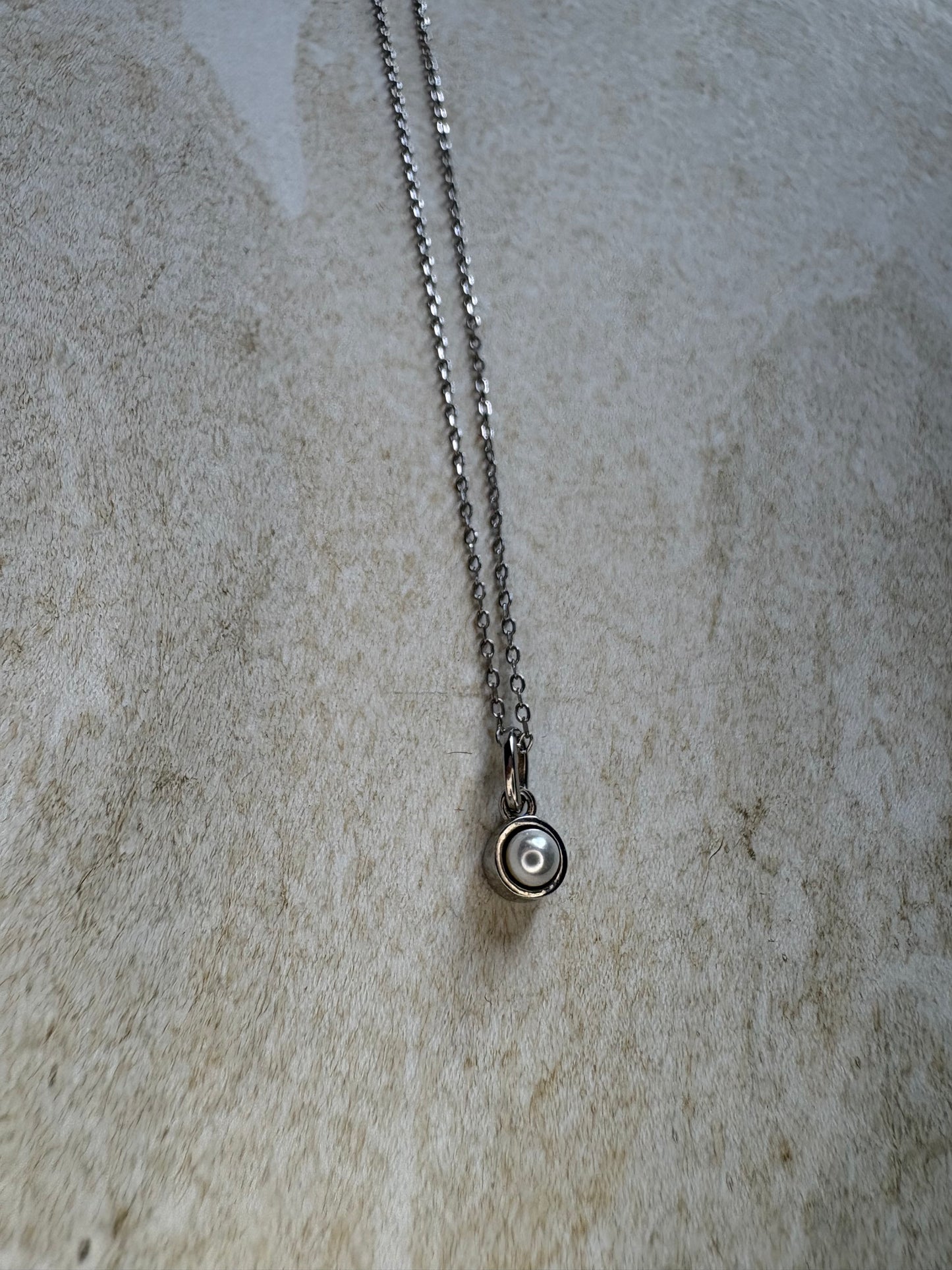 The Roslyn Necklace- Silver