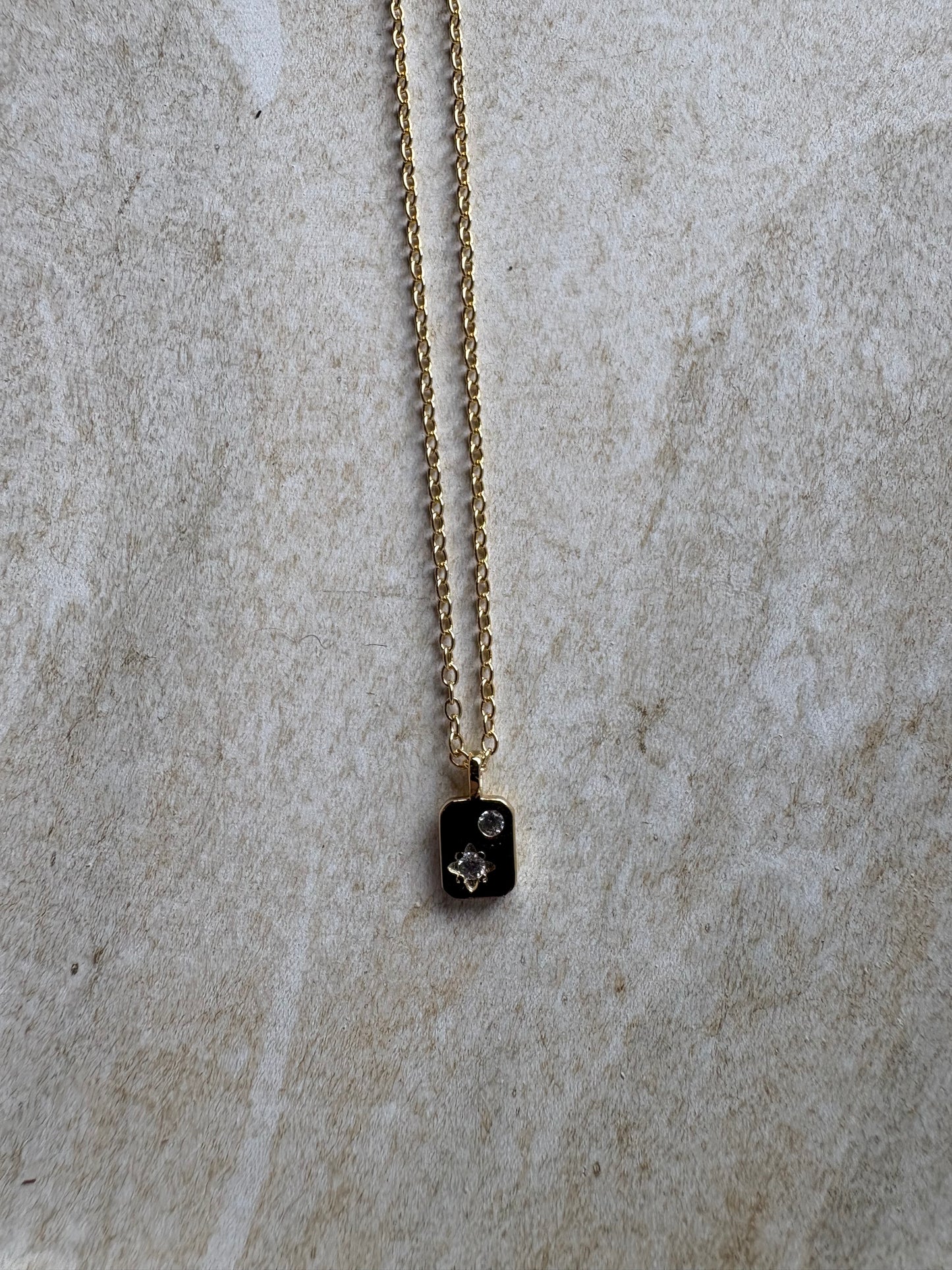 The Ez Necklace - Gold