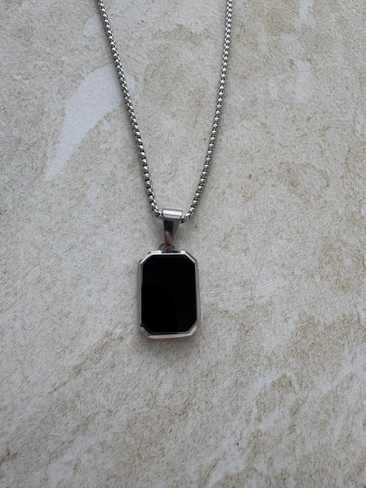 The Olly Necklace